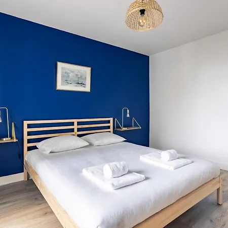 Le Petit Sillon - Joli T2 Renove Vue Parking Saint-Malo